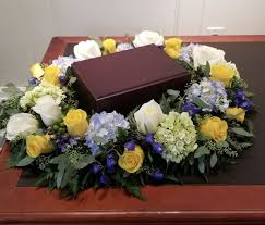 Concord Flower Shop Cremation Urn Surround Concord Urn Arrangements Funeral Urns Funeral Urn Arrangements