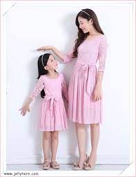 En Guzel Anne Kiz Elbise Modelleri Lookbook Elbise Modelleri Elbise Elbiseler