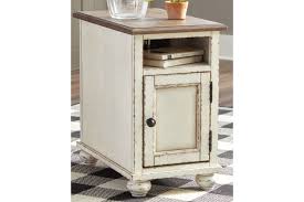 Realyn Chairside End Table End Tables At Home Store
