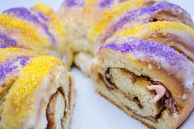 On the contrary, the babies are a representation of the tradition, decadence and obsession our culture has for king cakes and mardi gras.' but king cake snob wanted to have a little fun with the controversy. Let Them Eat King Cake Mardi Gras Traditions Lionesse Beauty Bar