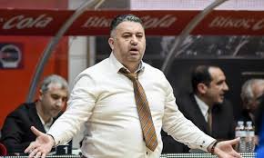 Γκίκας 13 (2 τρίποντα, 7 ασίστ), χολ 2 (5. Giatras Aytos Einai O Mantzarhs Poy Epairne Eyrwligkes Me Ton Olympiako Video Eurohoops