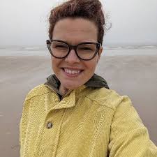 Linds (she/her) (@yklindsay)