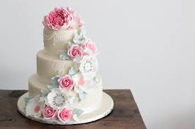Cake designer ulm asub aadressil zinglerstraße 83, 89077 ulm, saksamaa, selle koha lähedal on: Meine Erste Hochzeitstorte Dank Eines Tollen Vintage Hochzeitstorten Kurses Bei Thomas Merker Im Pfersich Trend Forum Neu Ulm Backbube