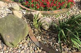 Entdecken sie gartendeko für garten, balkon und terrasse im garten shop von weltbild. Gartengestaltung Mit Steinen Ideen Tipps Deko