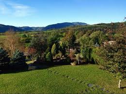 Free breakfast isn't provided at casa rural can simonet de rocabruna, but full breakfast is offered for a fee of eur 11 per person. Casa Rural Vall De Camprodon Has Balcony And Private Yard Updated 2020 Tripadvisor Camprodon Vacation Rental