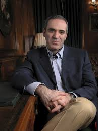 Cлушайте онлайн и cкачивайте песню young kasparov vs the hungarians mastering the games of garry kasparov with gm ben finegold. The Chess Games Of Garry Kasparov