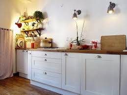 Rue Rivoirette Notre Nouvelle Cuisine Cuisine Blanche Et Bois Cuisine Moderne Blanche Cuisine Cuisinella