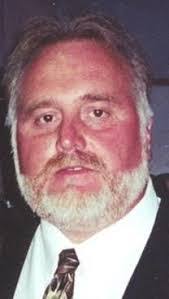 Daniel Bearden's Instagram, Twitter & Facebook