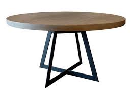 round dining table
