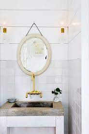 22 wall decor ideas to take to the office. 30 Bathroom Decorating Ideas On A Budget Chic And Affordable Bathroom Decor