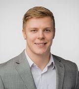 8 Wooded Glenn Ct, Pelzer, SC 29669