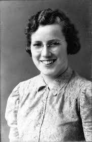 Gordon Emile Cates (1926-2007) was born in Miami, Florida to Leonard Leroy  Cates and Charity Irene Watkins 📷cred: John Cates