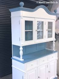 Romanische Buffetschranke In Weiss Und Pastelblau Shabby Mobel Pastellblau Mobel Weiss Streichen
