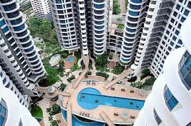 The exclusive residence stands proud on the peak of damansara heights, enabling residents to admire the breath taking kuala lumpur skyline. Luxury Condo Market To Remain Subdued The Star