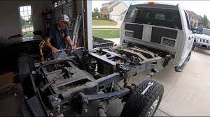 What hitch do you suggest? Ford Oem 5th Wheel Hitch Prep Package Install With Step By Step Details 2019 F250 Super Duty Truck Youtube