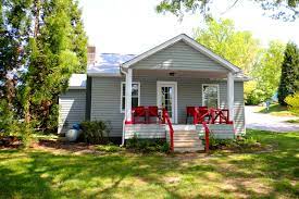 Mallard Point Cottage North Georgia Cabin Rental Lodging