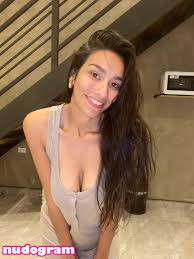 Dreamara SorrelSpice  dreamara  lightarabae Nude Leaks OnlyFans Photo 2  - Nudogram v2.1