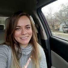 Whitney Applegate's Instagram, Twitter & Facebook