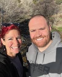 Crystal Andersen's Instagram, Twitter & Facebook