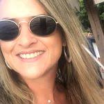 Rena Dalton's Instagram, Twitter & Facebook