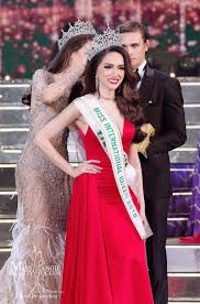Hương giang thực hiện bộ ảnh đặc biệt cùng top 15 năm nay. Khong Pháº£i HÆ°Æ¡ng Giang Idol Ä'ay Má»›i La Hoa Háº­u Chuyá»ƒn Giá»›i Ä'áº§u Tien Cá»§a Viá»‡t Nam Tinnhac Com