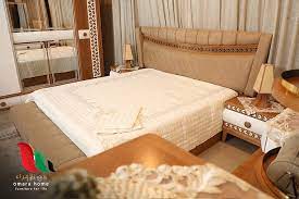 غرف نوم بنات بفسجيا وفيها مكتبة