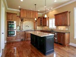 See top kitchen paint colors you can copy for your own kitchen from brands like valspar, sherwin williams, martha stewart, and more. 40 Best Kitchen Wall Paint Colors In Your Home Freshouz Com Kitchen Design Maple Kitchen Cabinets Buy Kitchen Cabinets