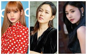 Dengan kulit sedikit kecoklatan kerana genetik campuran, gadis mexico begitu terkenal di seluruh dunia. 50 Wanita Tercantik Di Dunia 2020 Ada Jisoo Jennie Lisa Blackpink Selena Gomez Hingga Son Ye Jin Kabar Lumajang