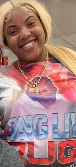 This is my cousin Marqia Hamilton She is currently incarcerated in Lowell  correctional institution Ocala Florida she is looking for a a friend  ID#G42107