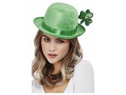 Zobacz słowa utworu den svatého patrika wraz z teledyskiem i tłumaczeniem. Burinka S Trojlistkem Den Sv Patrika Partyon Cz