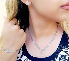 سرویس طلای سیما Diamond Necklace Jewelry Diamond