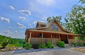 Our luxurious hidden springs resort cabins close to pigeon forge provide everything that your family or group needs for a fun, relaxing, and restful stay in the smoky mountains of tennessee! Hidden Mountain Resorts Sevierville Tn Resort Reviews Resortsandlodges Com