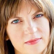 Paula Kaye's Instagram, Twitter & Facebook