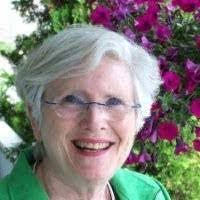 Liz Crombie's Instagram, Twitter & Facebook