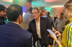 Bap muito otimista em contratar Paquetá pra "ser campeão da p**** toda"