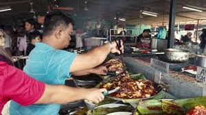Idrus ikan bakar @ batu uban, bayan lepas, penang. Penang Malaysia Circa August 2019 Hundreds People Stock Footage Video 100 Royalty Free 1034619728 Shutterstock