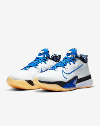 Bb definition, a size of shot, 0.18 inch (0.46 centimeter) in diameter, fired from an air rifle or bb gun. Nike Air Zoom Bb Nxt Sisterhood Basketballschuh Nike De