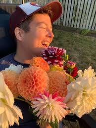 Dropped by Curly Girl Gardens for photos