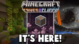 While raw ore cannot be used to craft any sort of tools or gear, it can be crafted into a new block type for inventory space, easy storage and decoration. Minecraft 1 17 How To Find Diamonds Copper Deepslate Digistatement