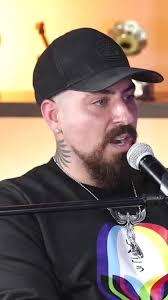 He estado trabajando tanto en mi @sargentorap_oficial #sargentorap  #Iñakimop #podcast #datemagnate