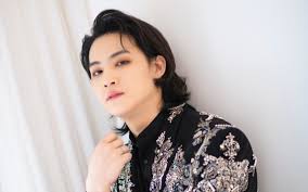 Jay b (formerly known as jb (제이비)) birth name: Siyi77vimxmzem