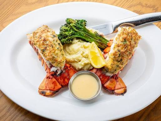 Cooper's Hawk Winery & Restaurants