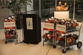 Hours may change under current circumstances Random Acts Of Flowers Indianapolis Celebrates 50 000 Deliveries Back Where It All Began Raf Indianapolis