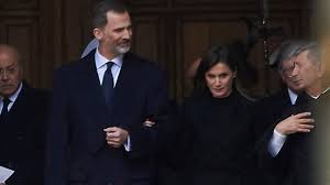 REINA LETIZIA ORTIZ de mal humor por la presencia de la INFANTA CRISTINA -  YouTube