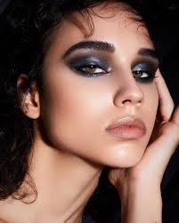 karol rivas (karolovoxo)