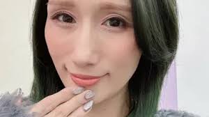 Julia Crow-哔哩哔哩_Bilibili