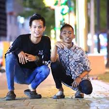 .barat full bass 2019 di download lagu mp3 terbaik 2019, gudang lagu terbaru gratis di downloadlagu321.net, download lagu dj gerald atimang (remix full bass). Stream Dj Slow Lagu Indo Remix Terbaru 2019 Full Bass Musik Plaing Enak 2019 V 2 0 Djpondsr By Abil Padang Rimexer Listen Online For Free On Soundcloud