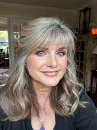 Don't be Afraid to Dream music video debut