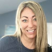 Heather Starkweather's Instagram, Twitter & Facebook