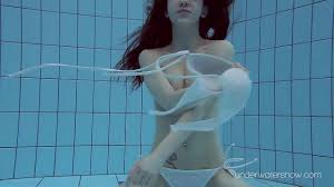 Hot Czech girl gets naked in water Roxalana Cheh - XNXX.COM
